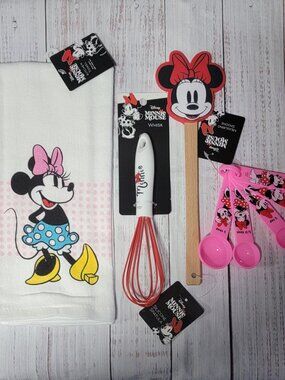 Disney Minnie Mouse Kitchen 4-Piece Set - NEW